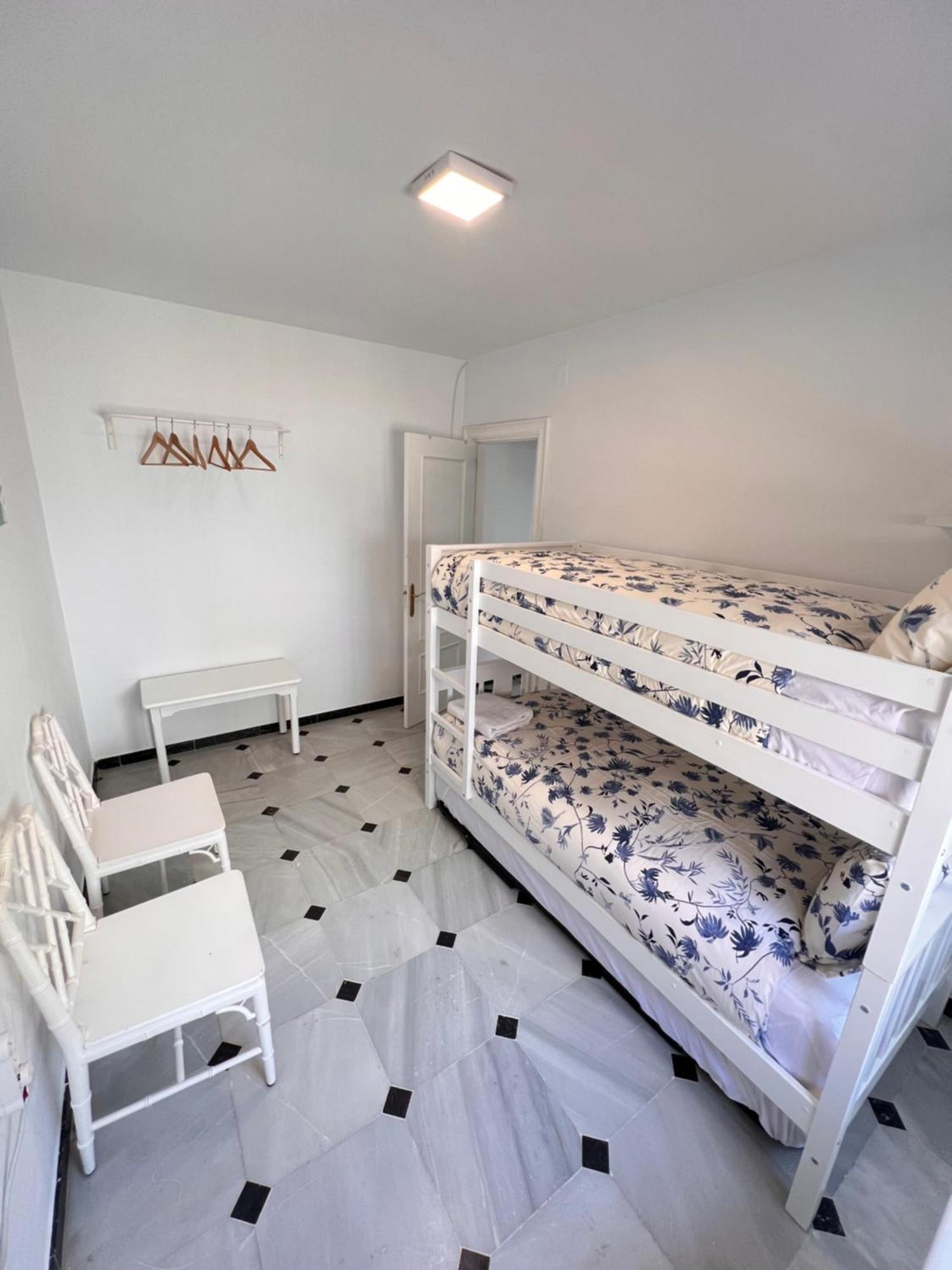La Gran Playa,piscina Terraza Y Parking 8 Personas * Malaga