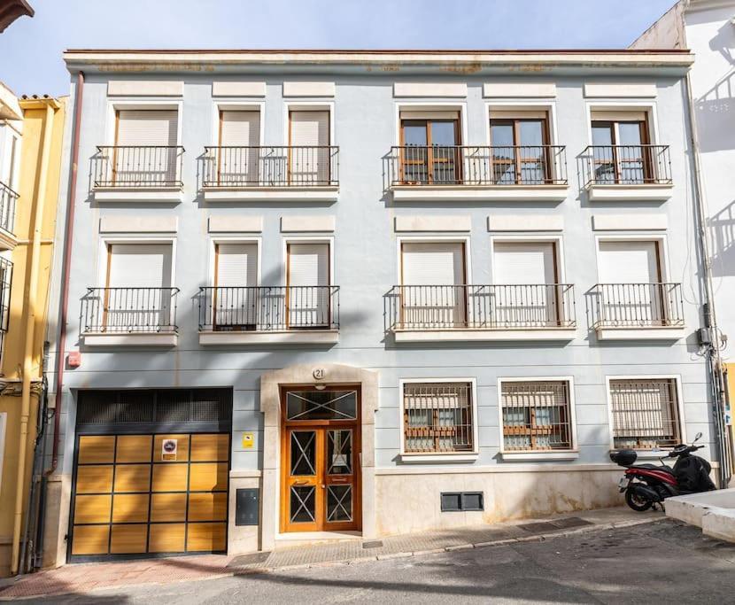 Apartamento With Pool