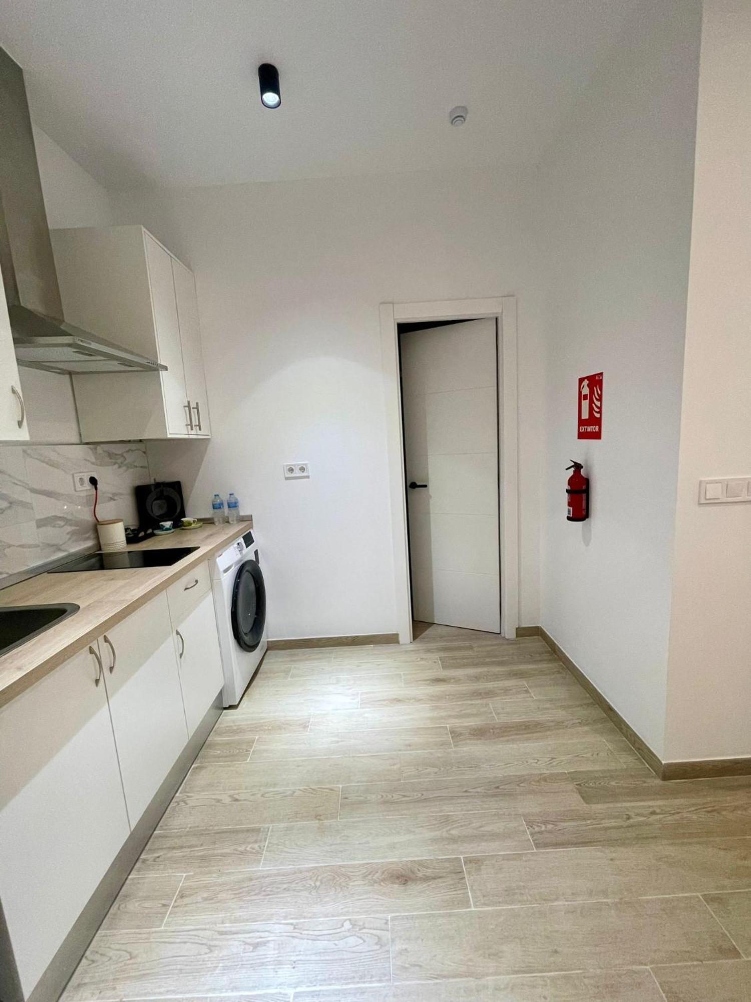 Apartamento Mellis - Maria Zambrano Train Station & Bus *