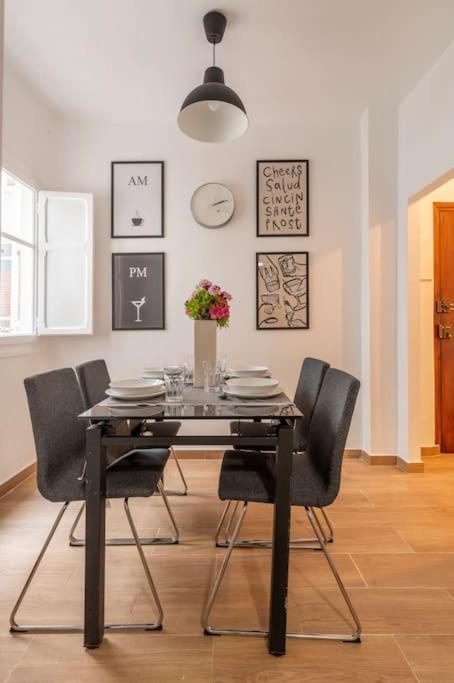 Apartamento Amplio En Málaga