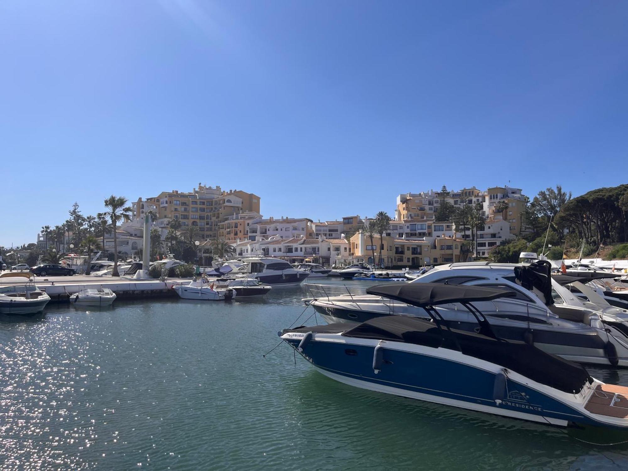On The Front Malaga