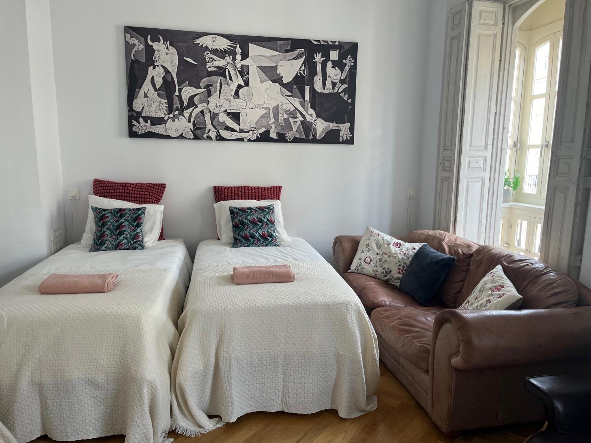 -malagasunapts- Luxury Historicalcentre Apartamento *