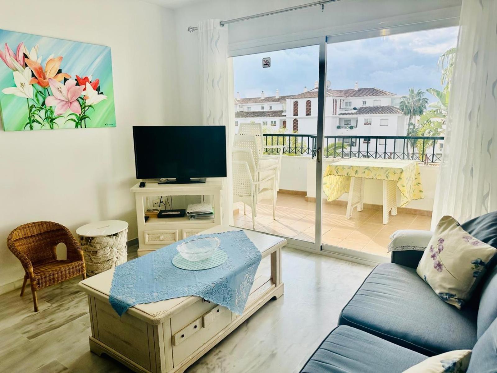 Lovely Apartment, Grancalahonda By Holidays2rent *
