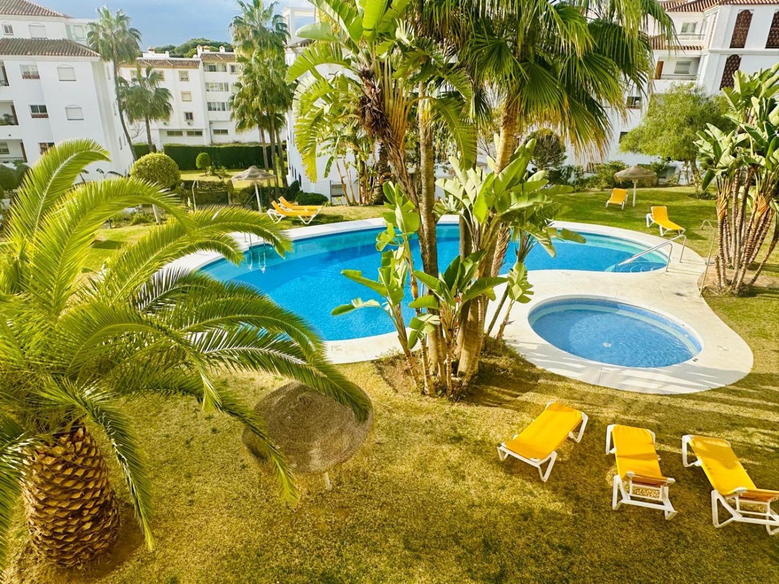 Lovely Apartment, Grancalahonda By Holidays2rent