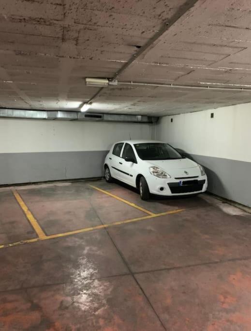Malagueta, Free Parking, Center &