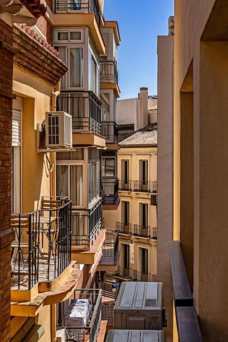 Historic Center Chic Gem With Balcony *