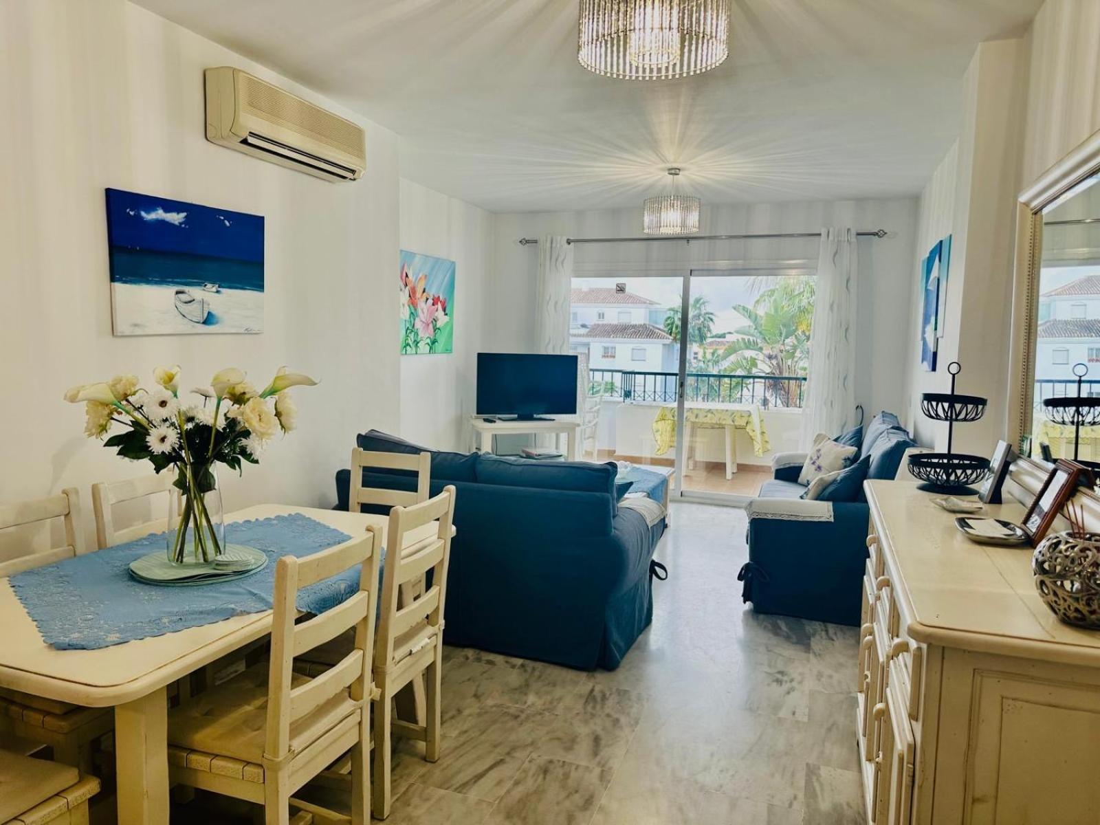 Lovely Apartment, Grancalahonda By Holidays2rent * Malaga
