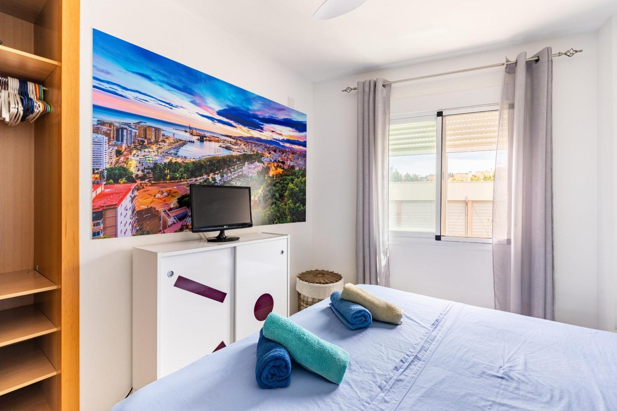 Sunburn, Aqui Hay Quien Viva Apartamento Málaga