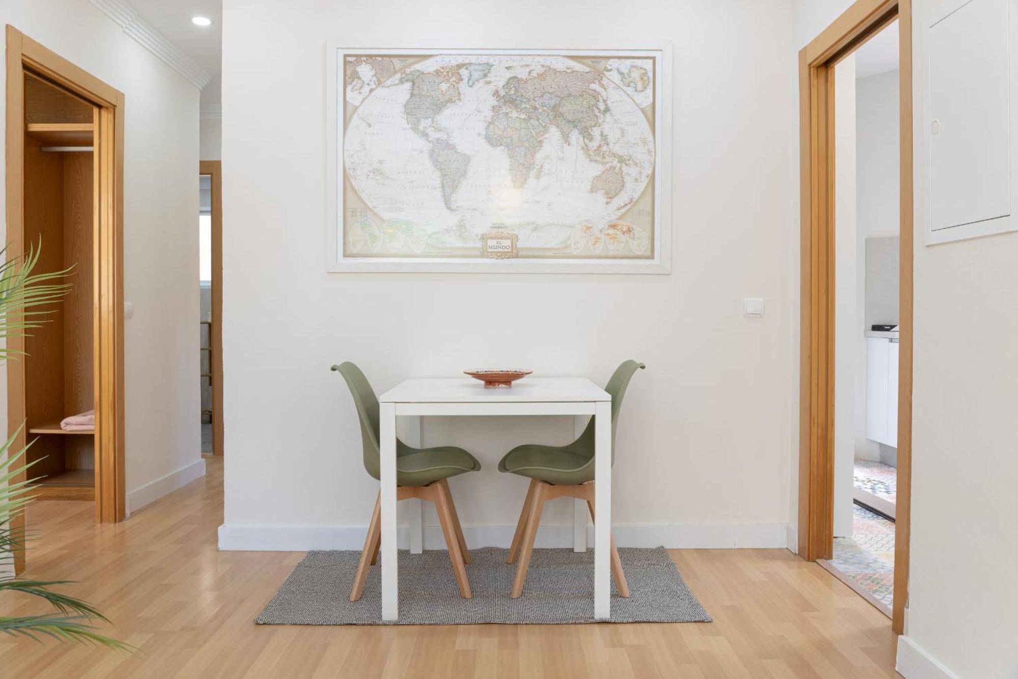 Apartamento C66 Lovely 2 Bdr With Terrace Close To The *
