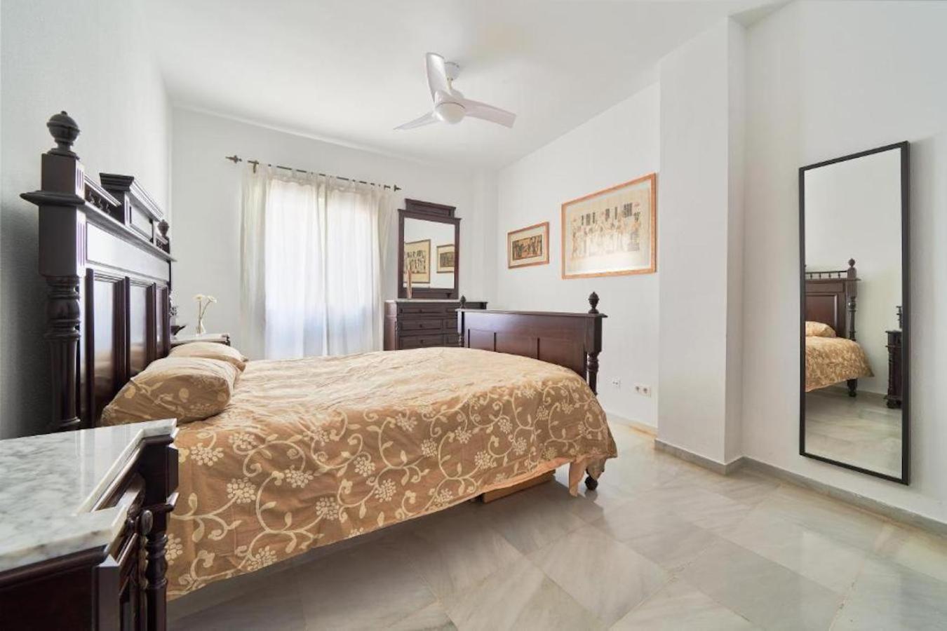 Amplio Centro De Apartamento Málaga