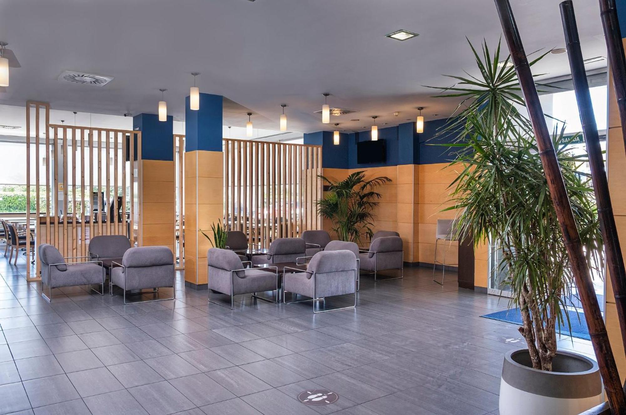 Express Airport, An Ihg 3*