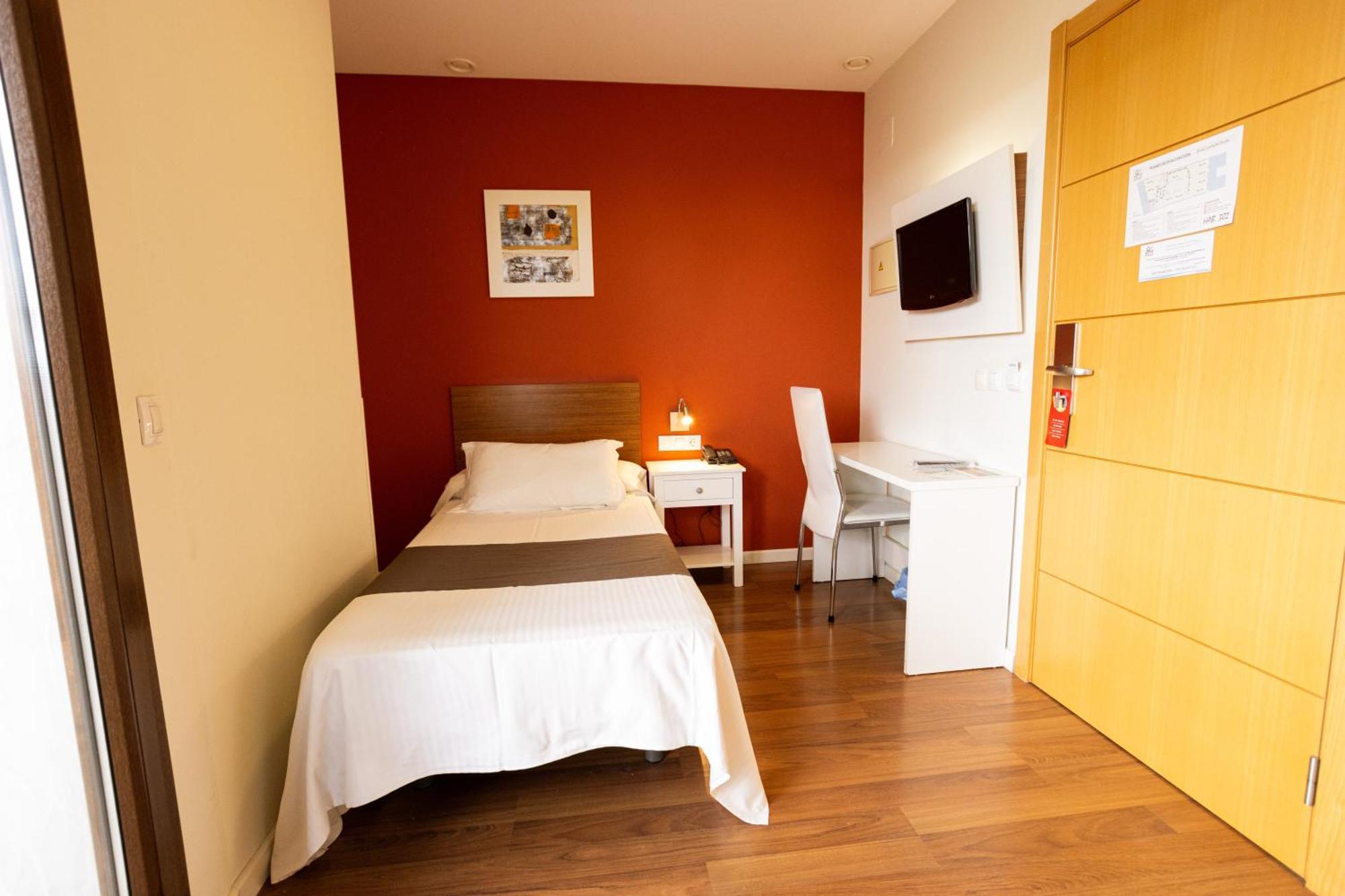 Gce Hotel 2*