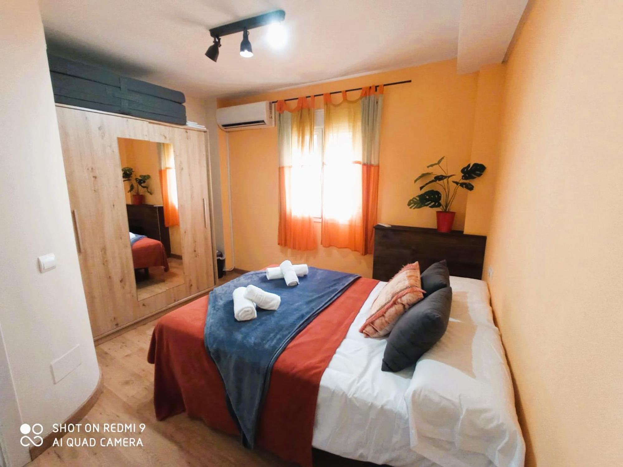 Apartamento Duplex En Centro De Malaga, Calle Nuno Gomez