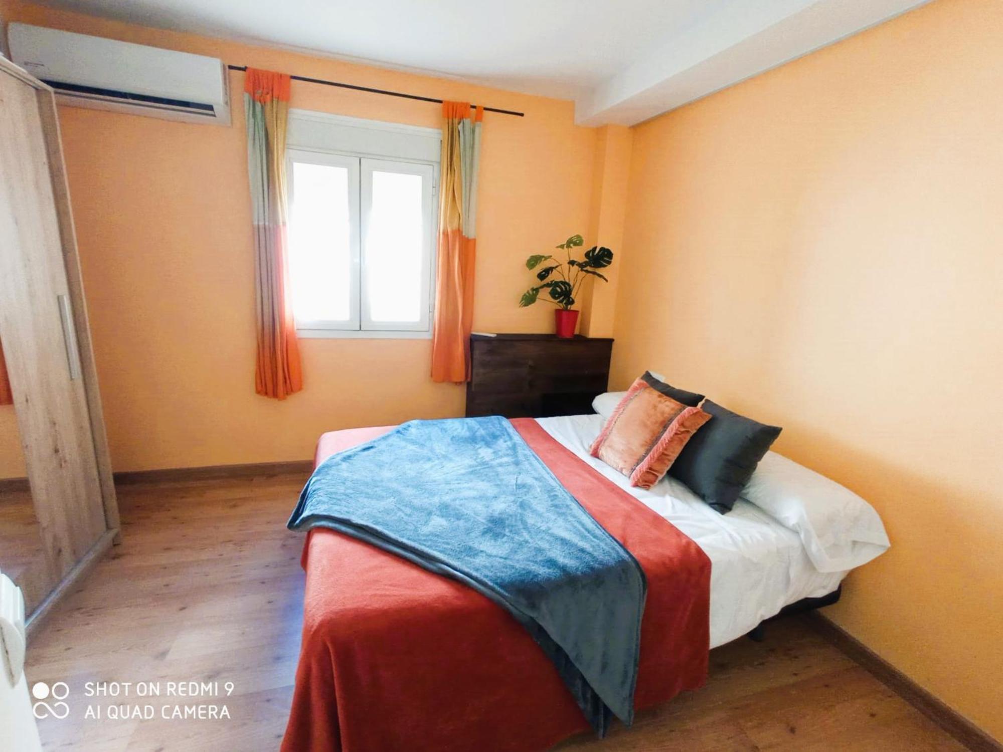 Apartamento Duplex En Centro De Malaga, Calle Nuno Gomez Málaga