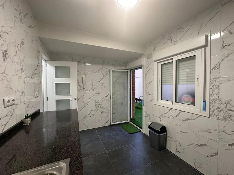 Cosy In 10' From The Beach - Rene Apartamento *