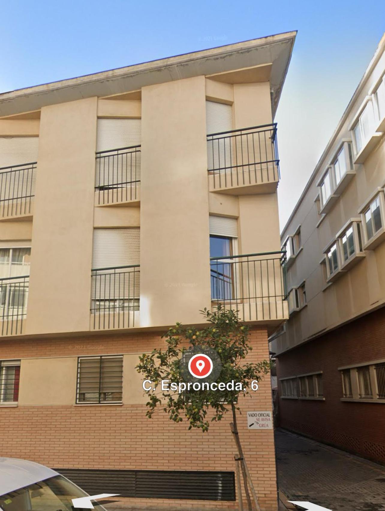 A 5 Min Estacion De Tren- Patio-parking Y Playa Apartamento *