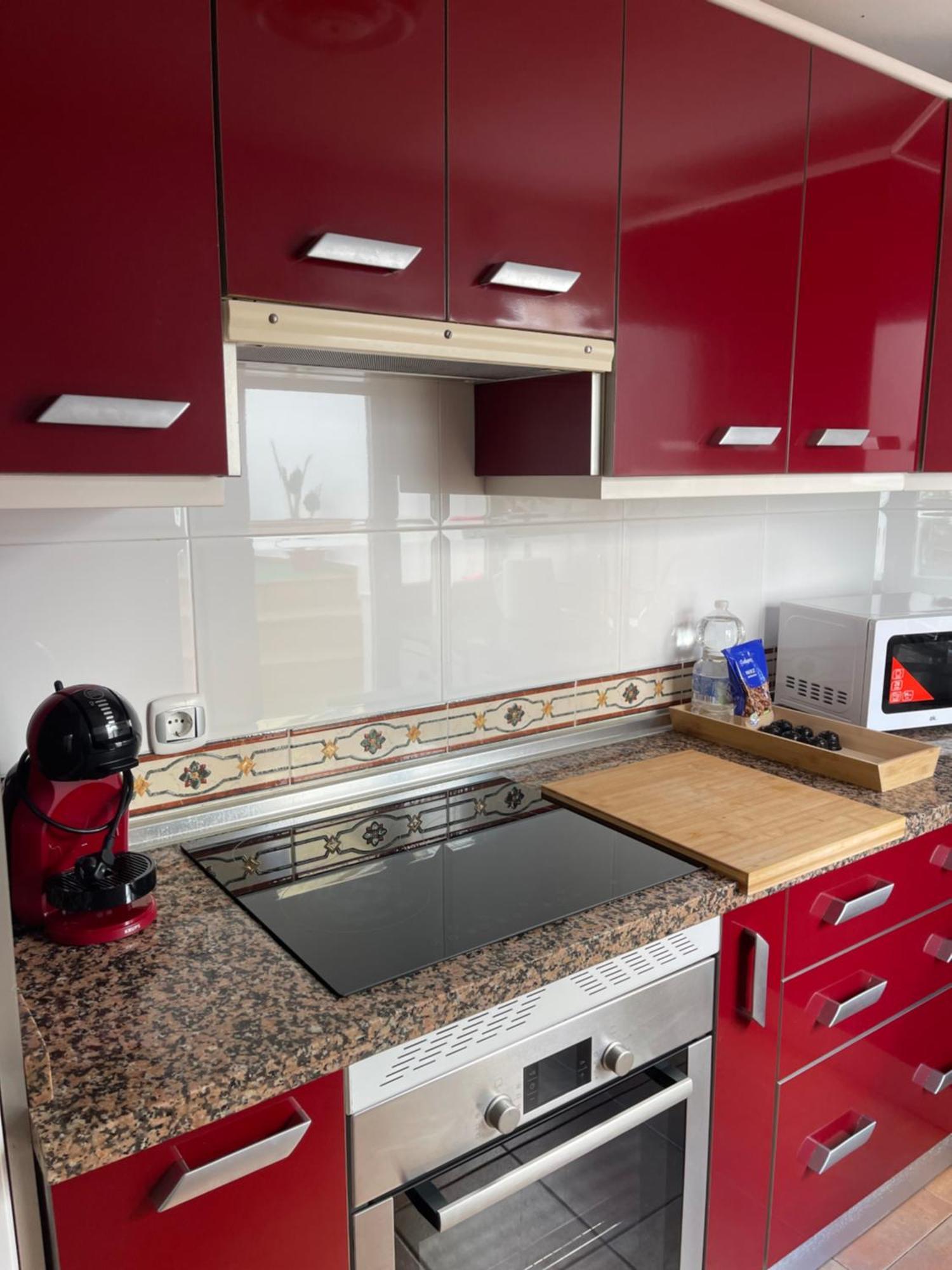 A 5 Min Estacion De Tren- Patio-parking Y Playa Apartamento
