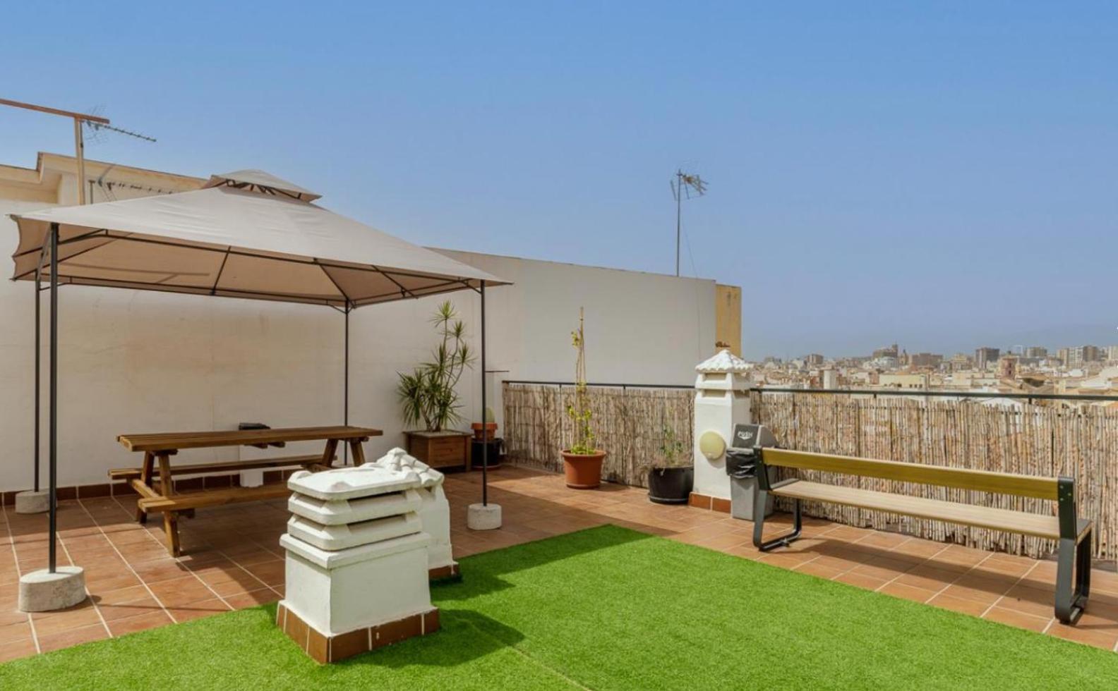 Apartment Centrico La Merced - Free Parking & Free Gym Malaga