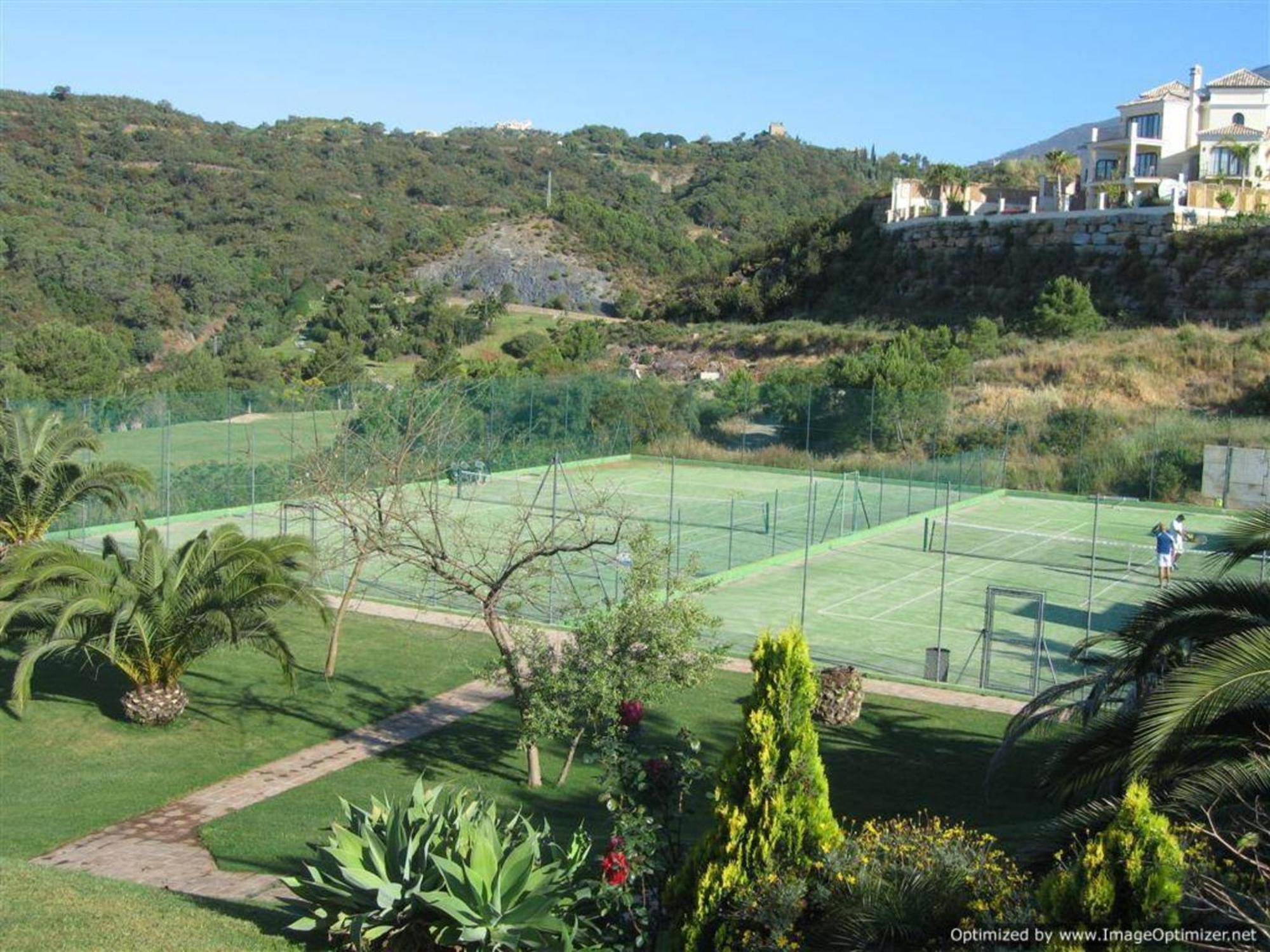 Superior 3br Golfla Minutes From Puerto Banus & Marbella * Málaga