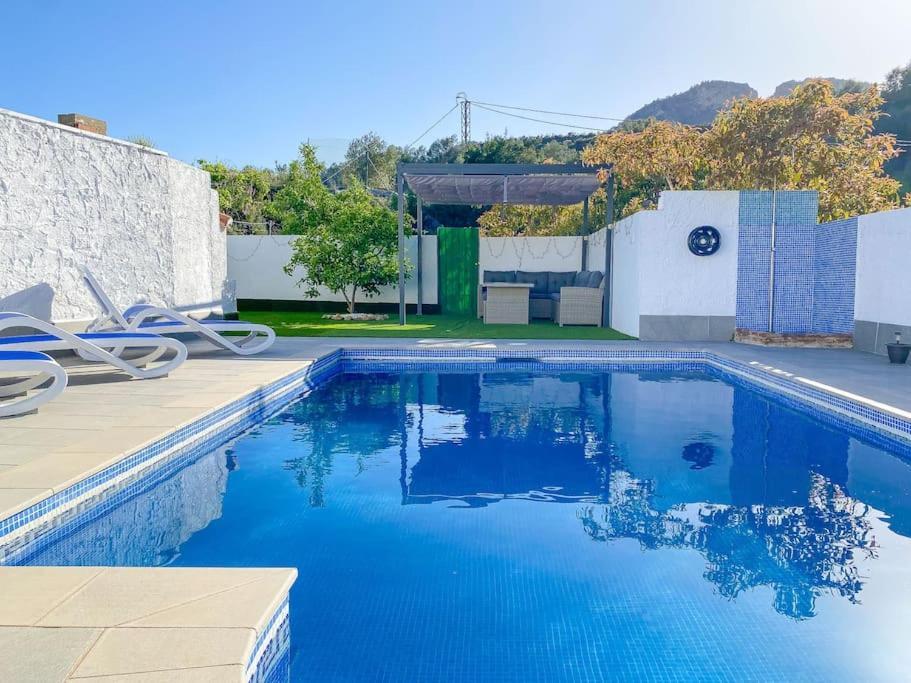 Сasa de vacaciones Cozy In Nerja , Malaga. Private Pool. Wifi *