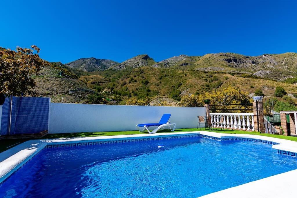 Cozy In Nerja , Malaga. Private Pool. Wifi Сasa de vacaciones