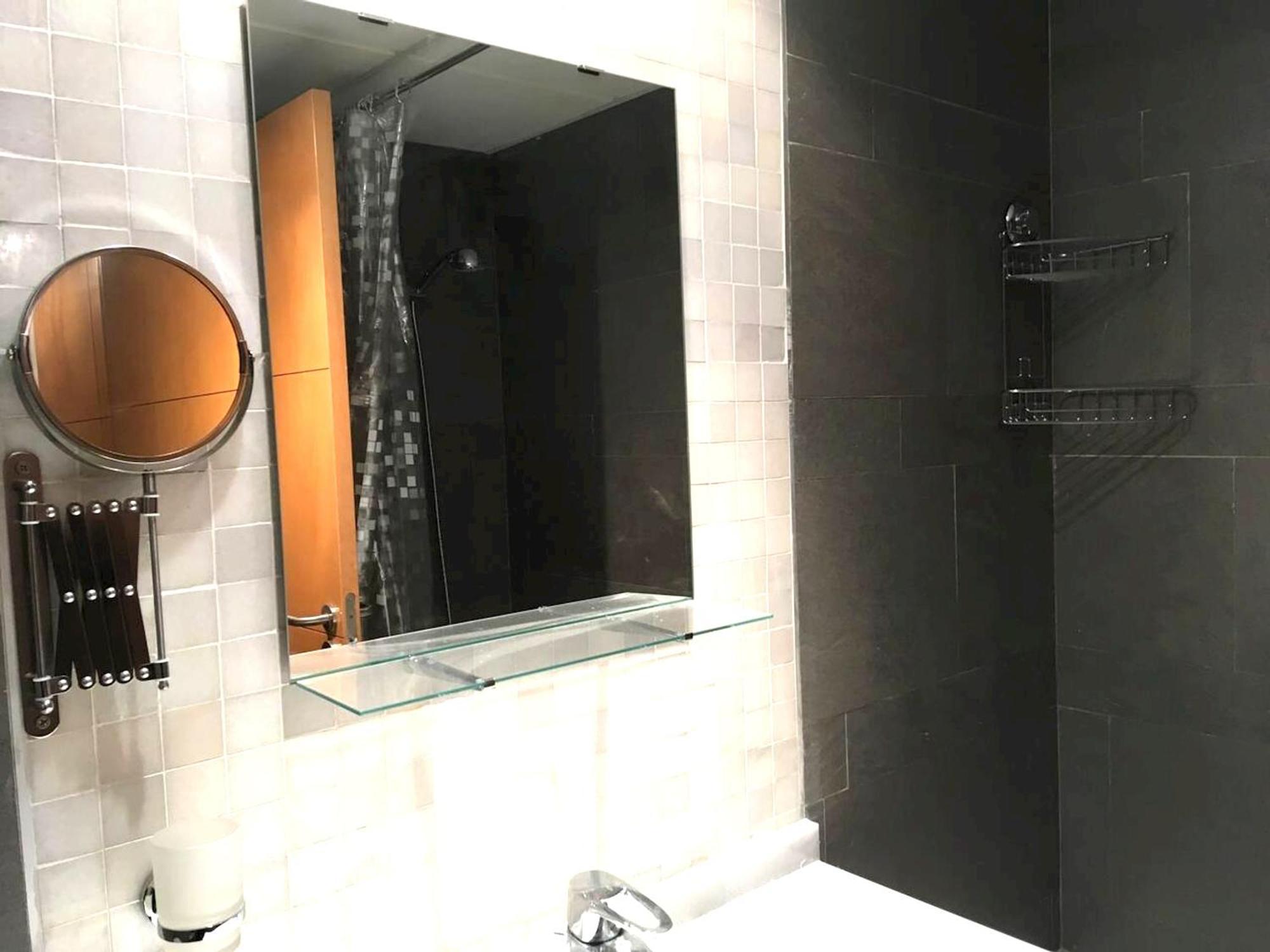 Comfortable In The Centre Of 60 M² Parking Malaga