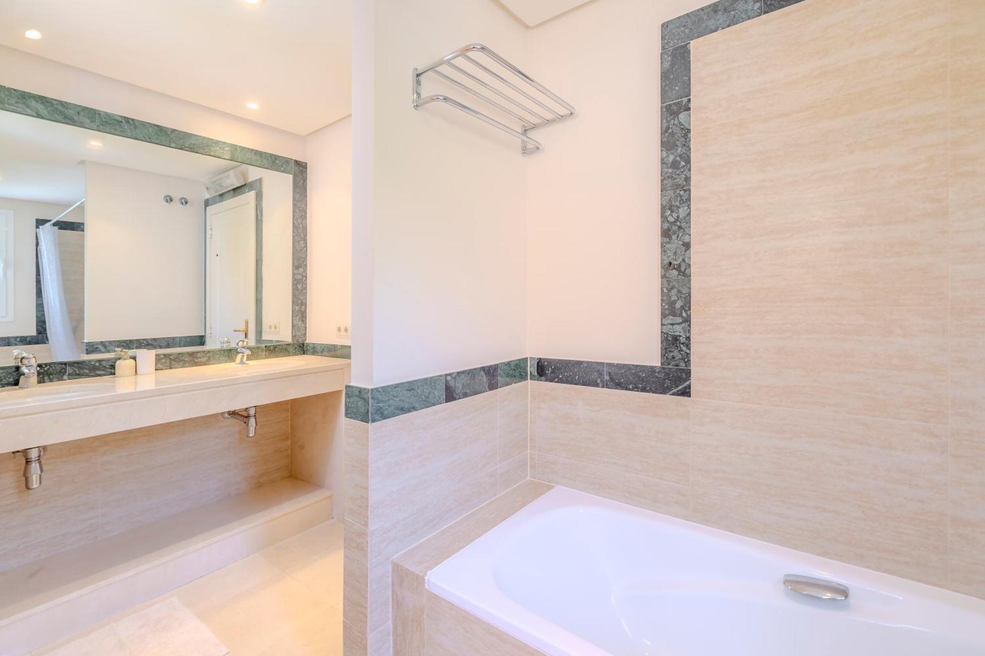 Beautiful Amazing Views And Pool Apartamento