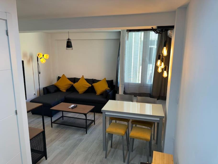Flat To Enjoy - 4 People C2 *