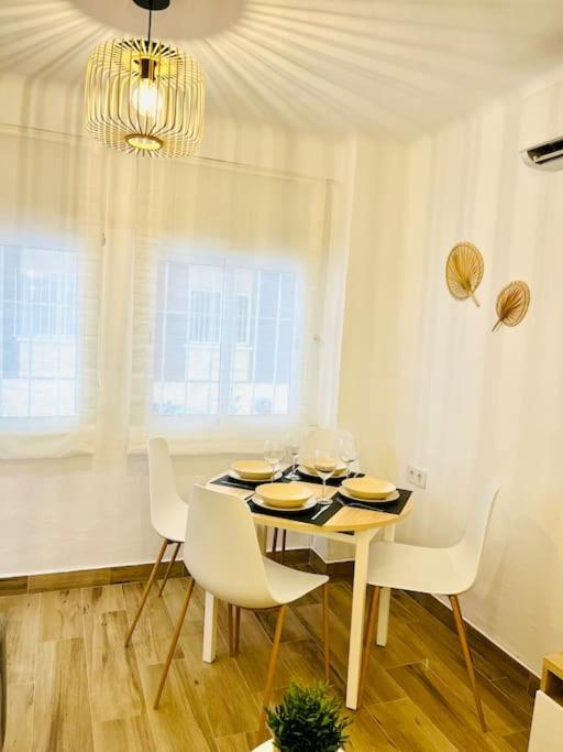 New Spacious And Cozy - Apartamento