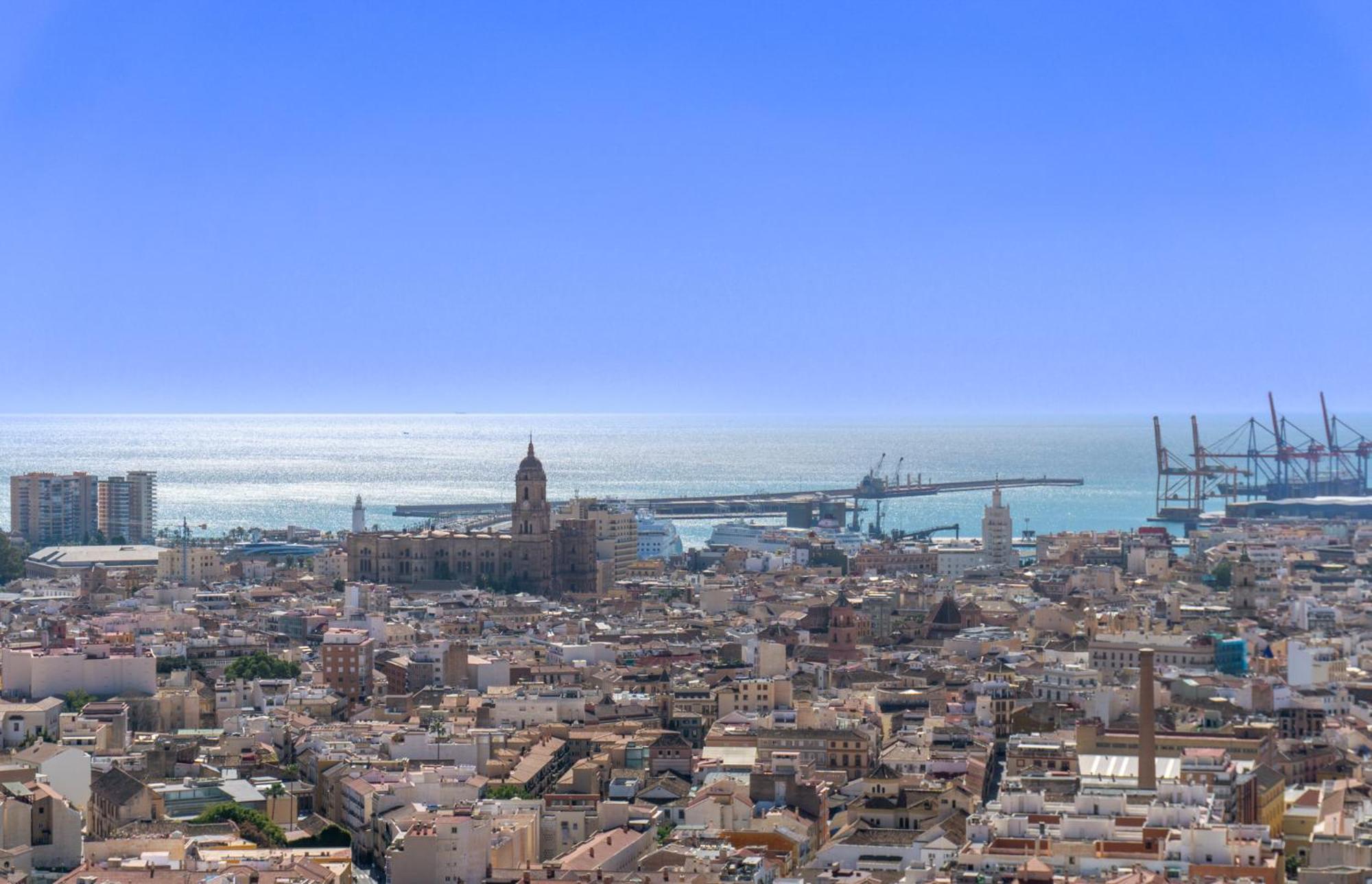 Urban Sky Tower 2 Center Apartamento Málaga
