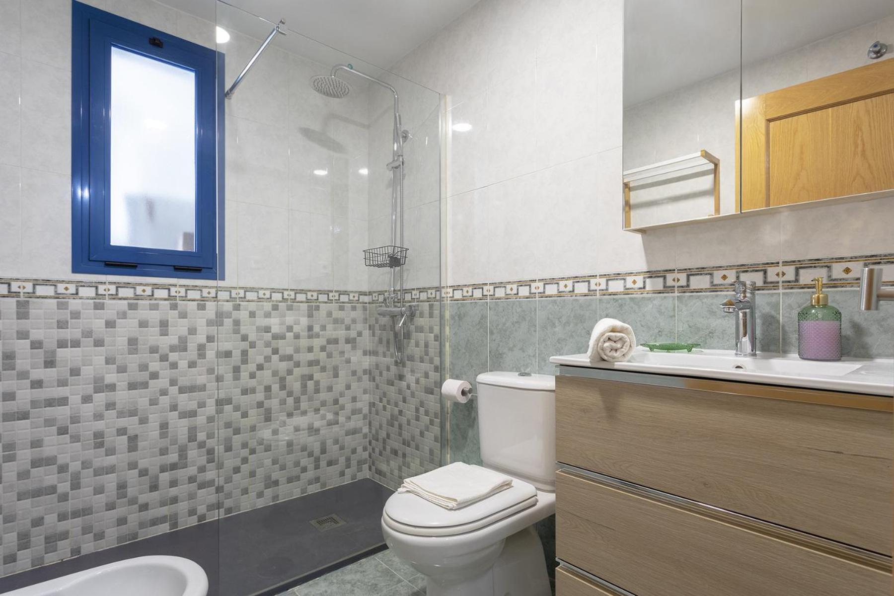 -malagasunapts-ayala33 Bus-train Station - Huelin *