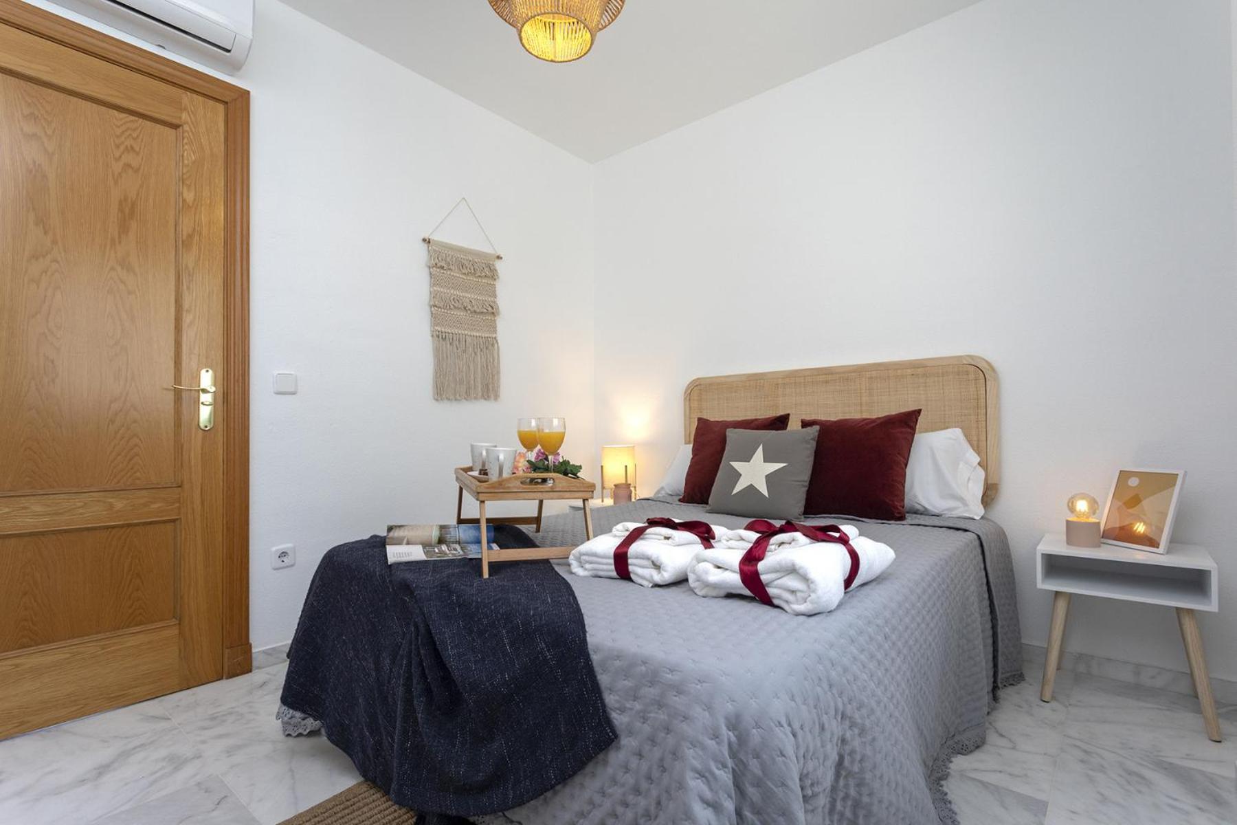 -malagasunapts-ayala33 Bus-train Station - Huelin Apartamento