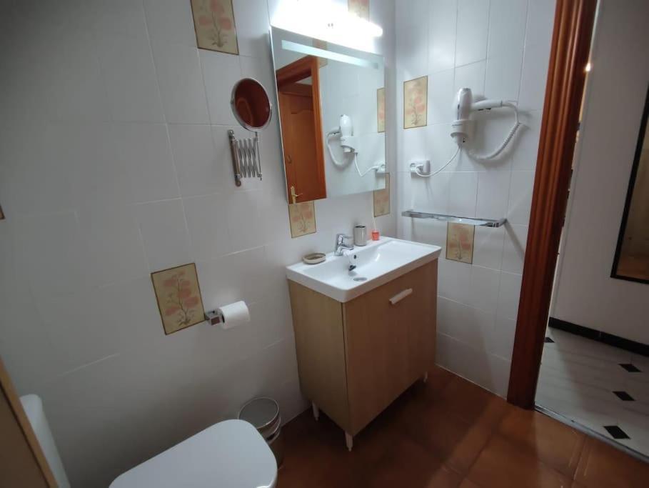 Cozy Flat Near El Palo - Bosque Apartamento Málaga