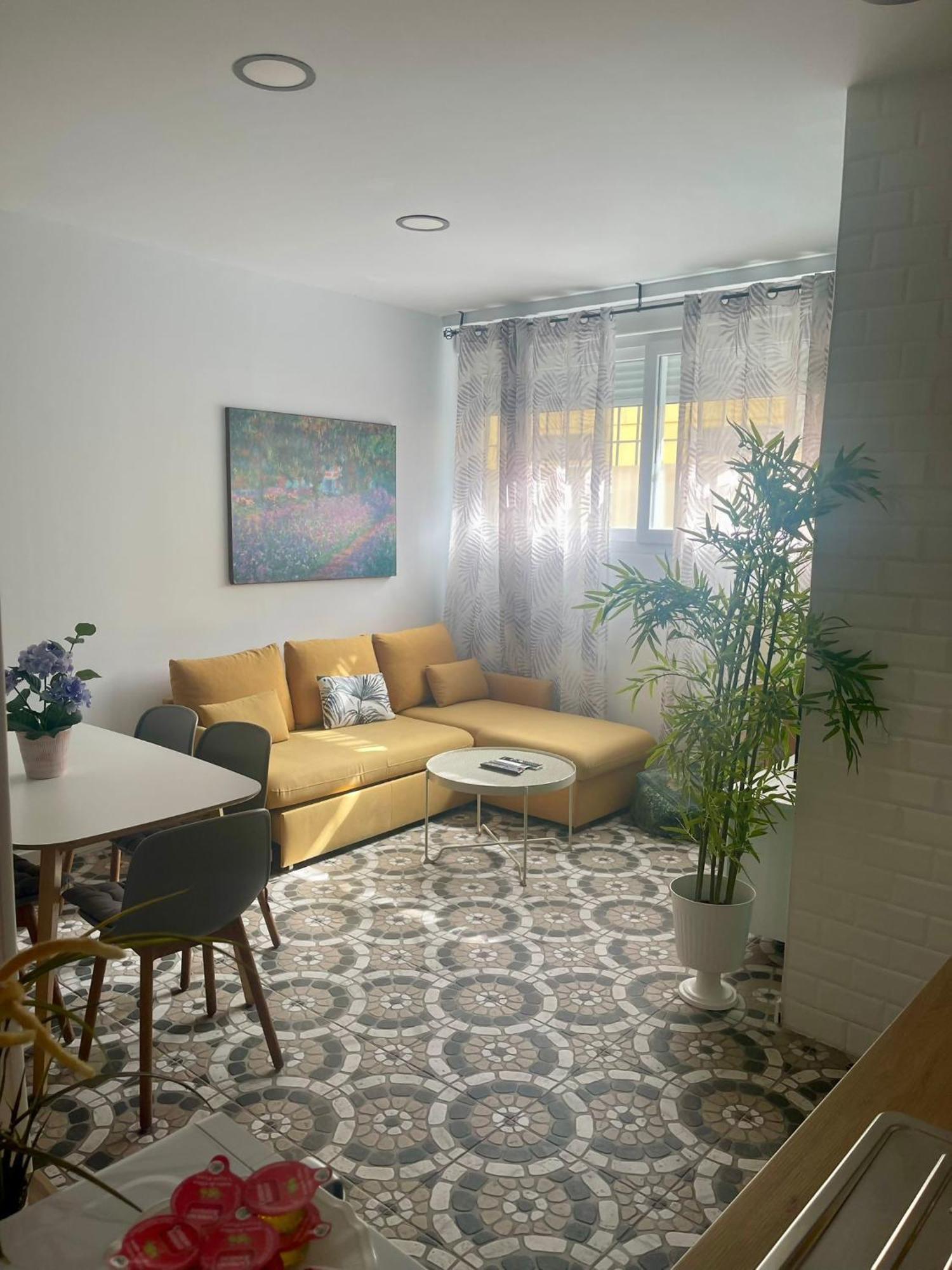 Bazan Wabi Apartment Malaga