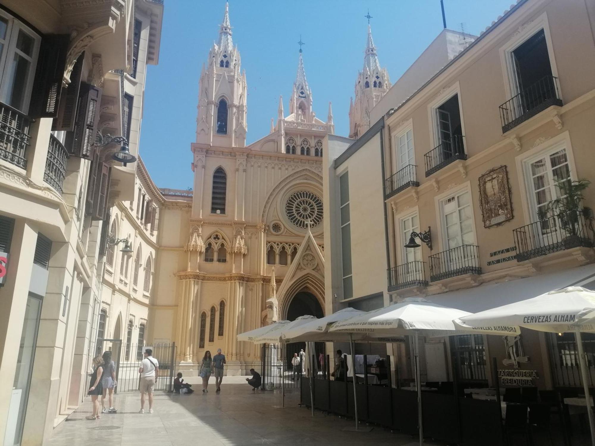 Martires Centro Historico De * Málaga
