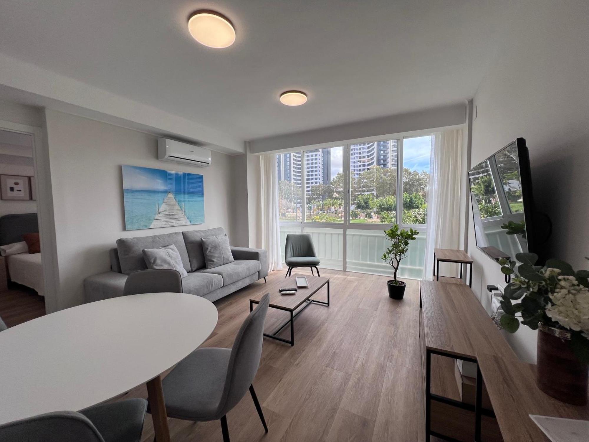 Apartamento Doctor Maranon, 29 Nuevo 2 Moderno Vistas Ubicacion