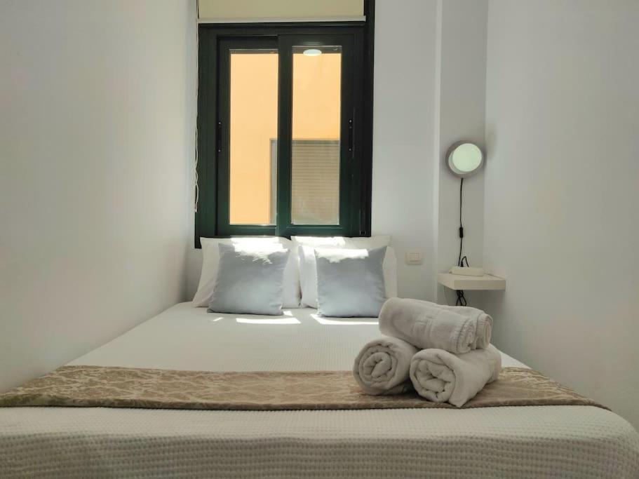 Estudio Con Gran Terraza Junto Al Centro Historico Apartamento *