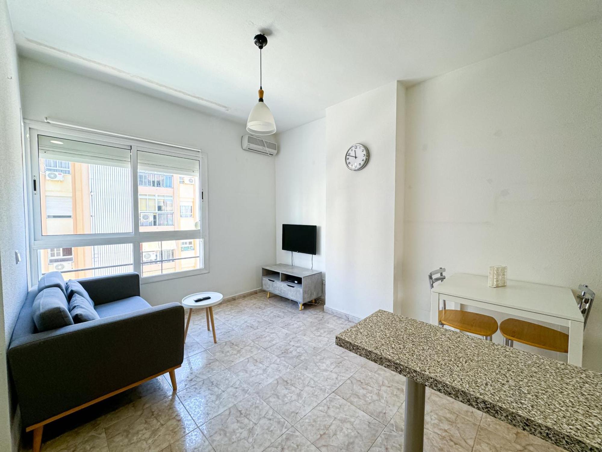 Quiet And Apartment *