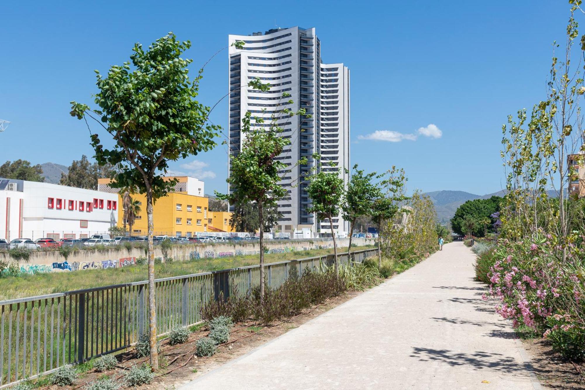Apartamento Skyline Iii Pool & Coworking By Ele