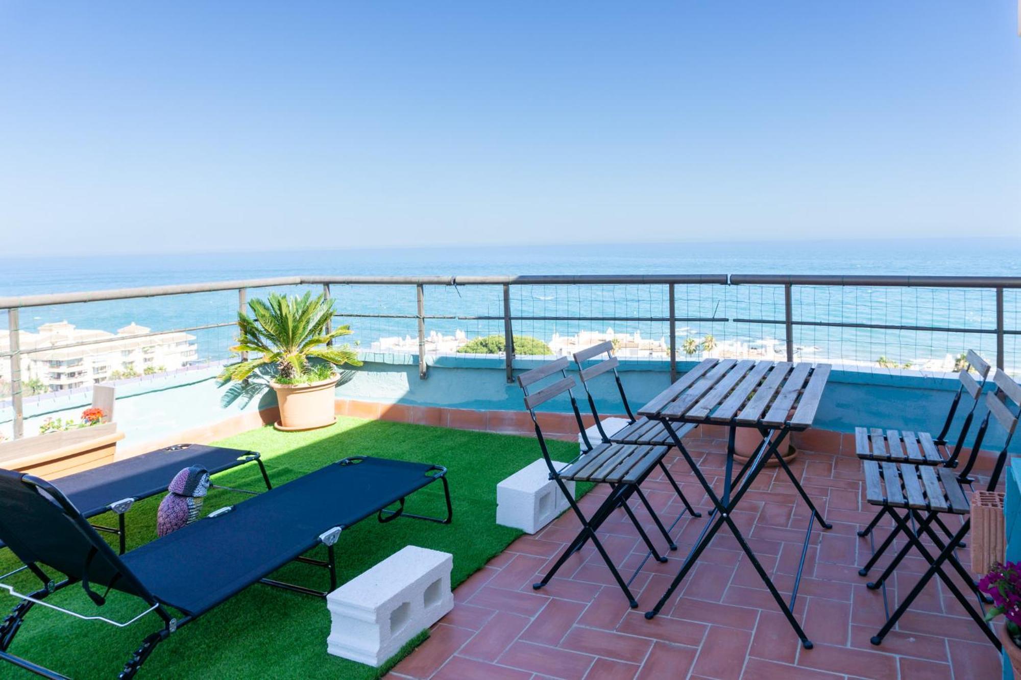 Apartment Calypso Sea Views Malaga