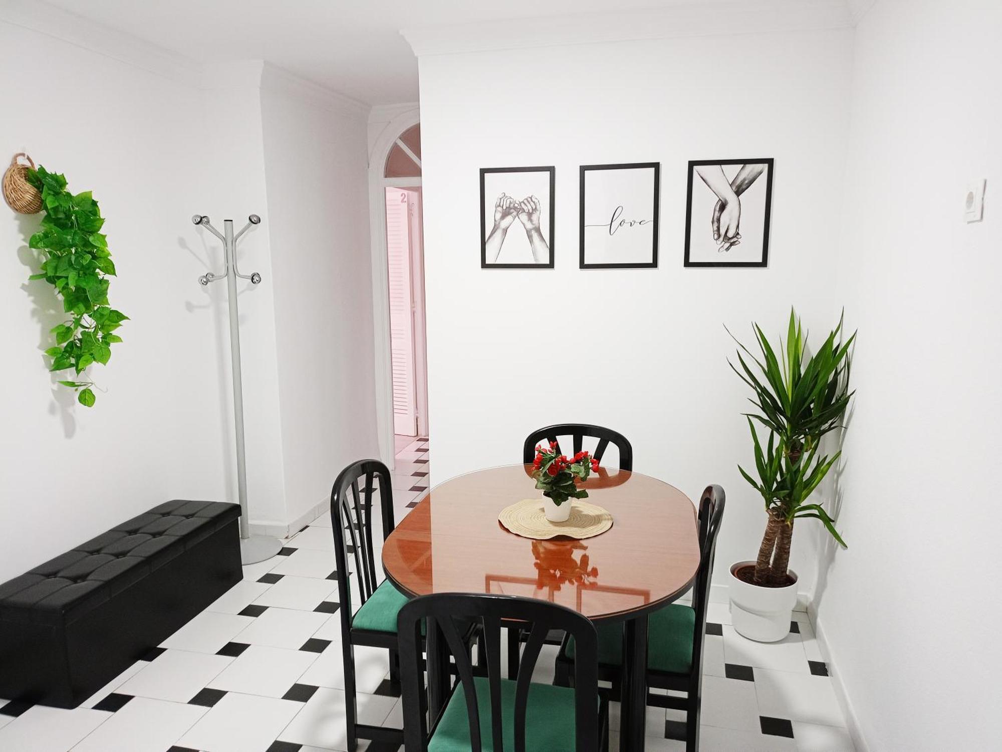 Angosta Host Homestay *