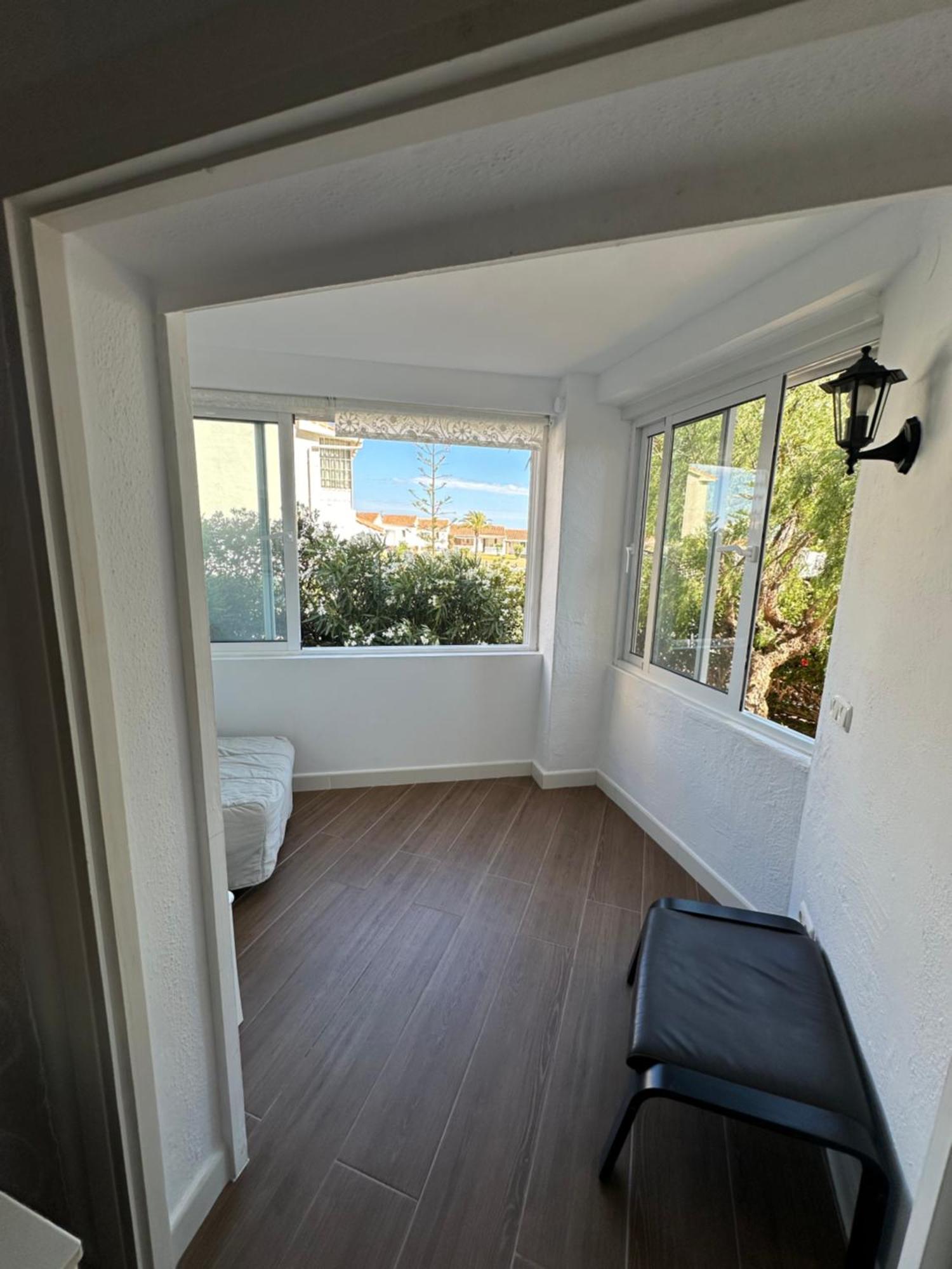 Apartamento Precioso Apartamento Junto A Playa Y Con Piscina. Málaga