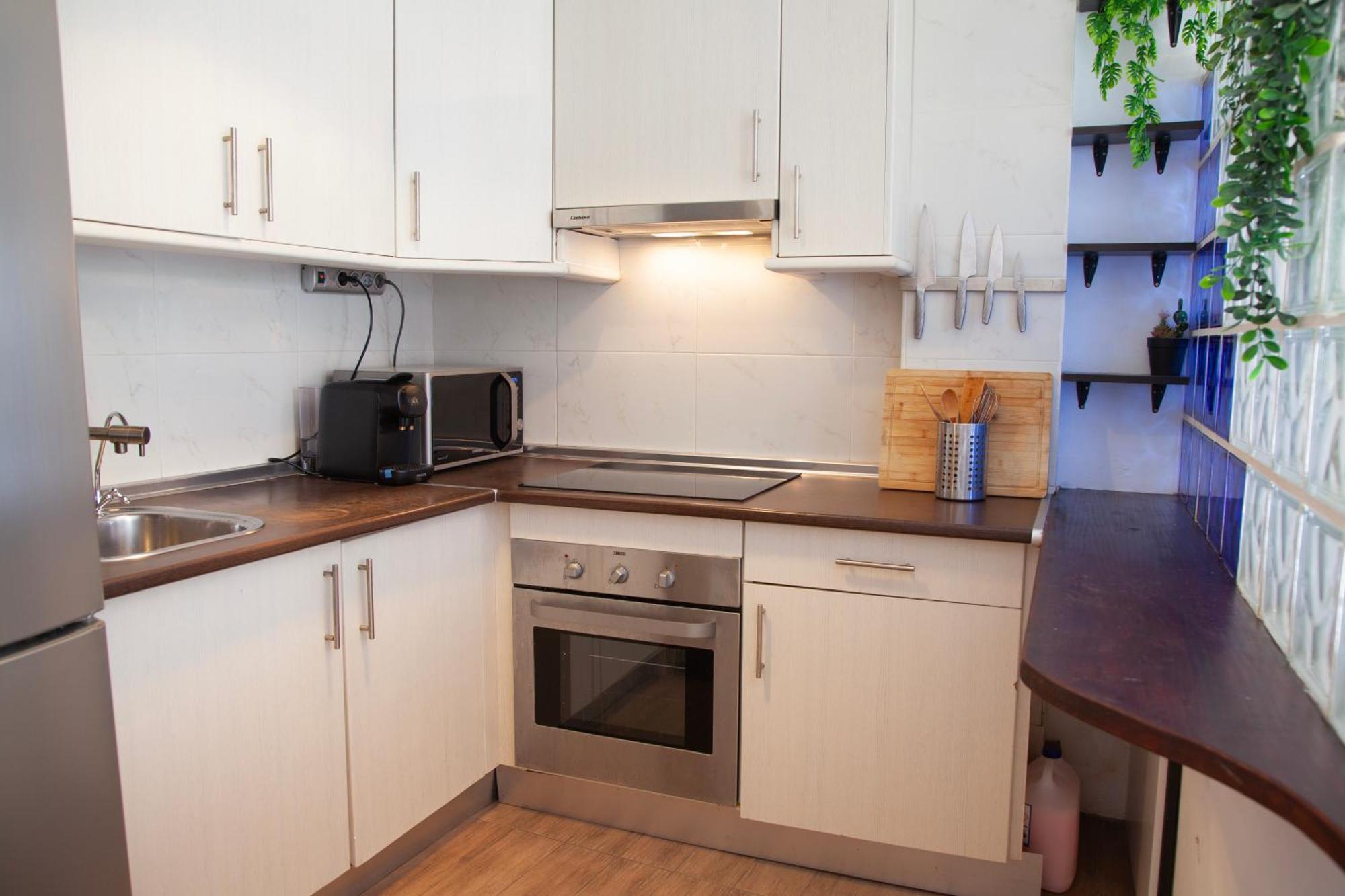 Apartamento Duplex En Centro De Malaga, Calle Nuno Gomez Málaga