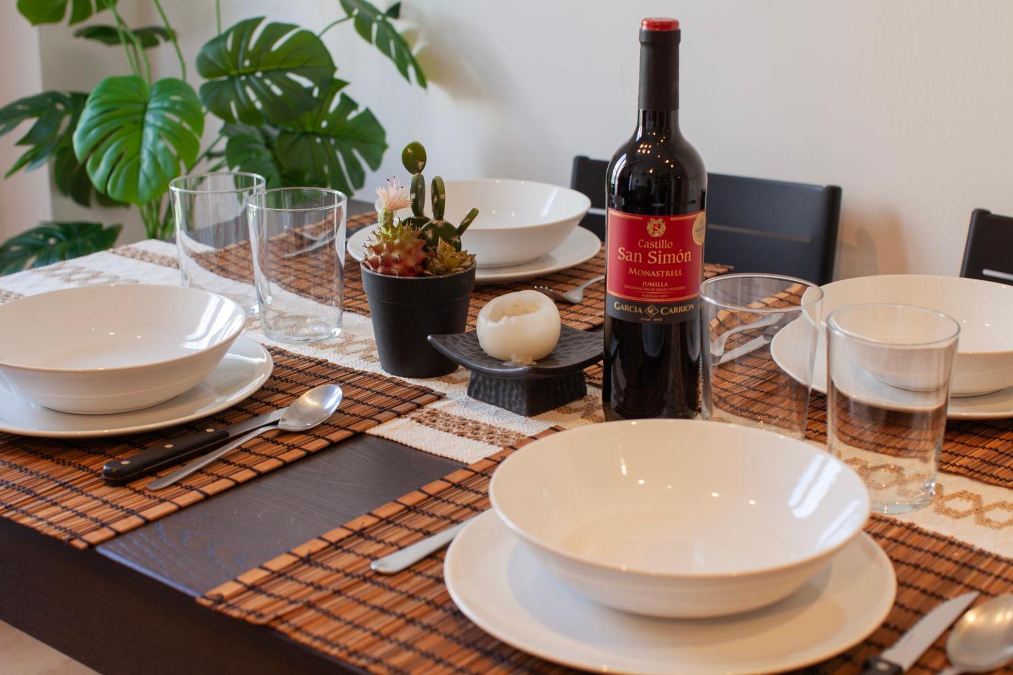 Duplex En Centro De Malaga, Calle Nuno Gomez Apartamento *
