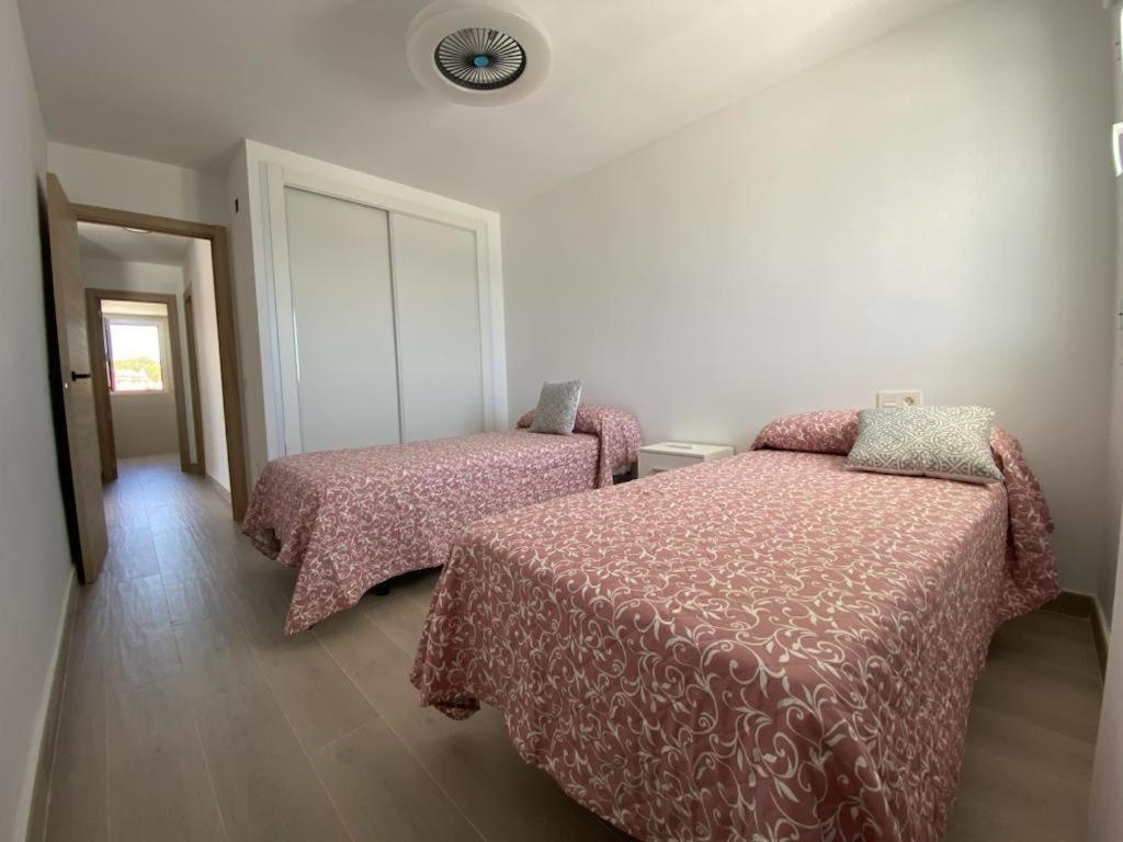Apartamento Precioso Atico Con Vistas Al Mar *