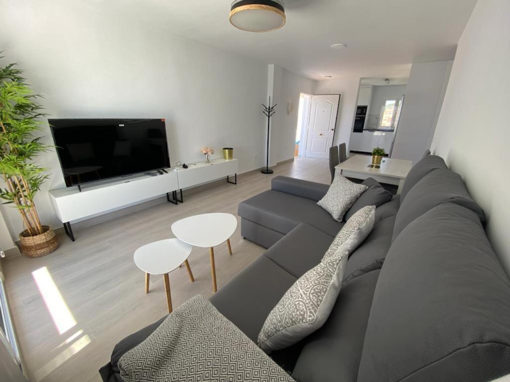Apartamento Precioso Atico Con Vistas Al Mar Málaga