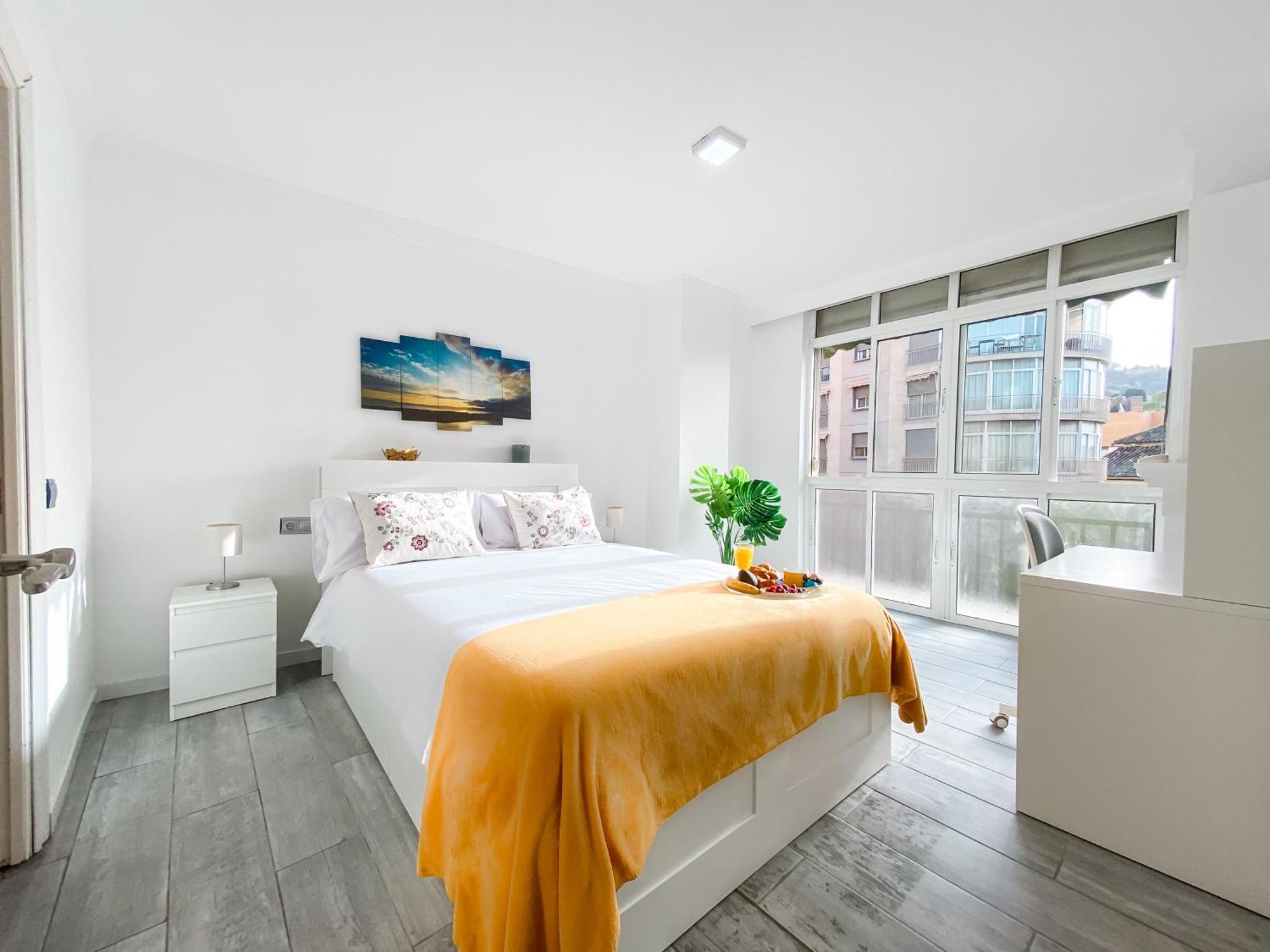 3 Y 3 Baths Y Aparcamiento Catedral Apartamento *