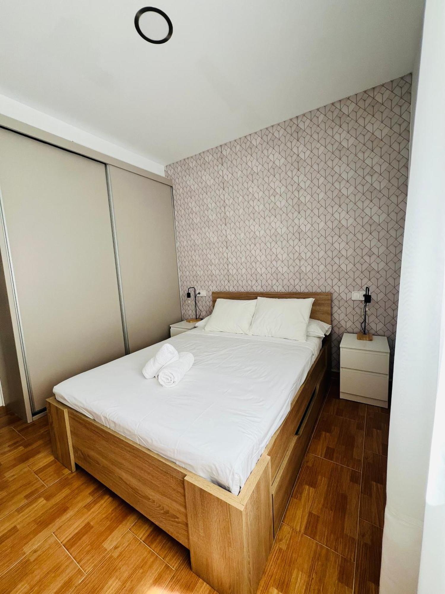 Leisa House Apartamento Málaga