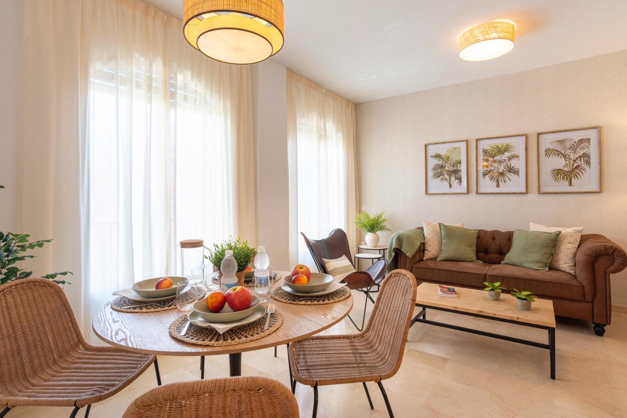 Apartamento & Pool In Center Málaga