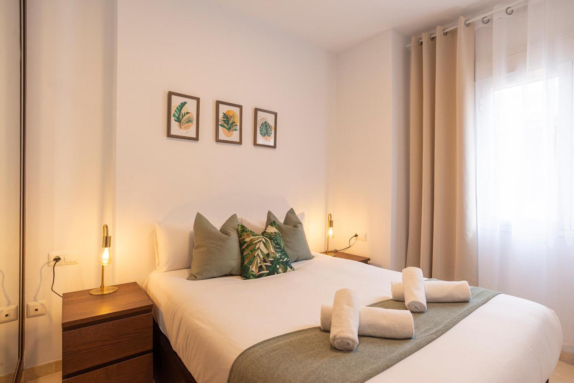 Huelin Apartment *